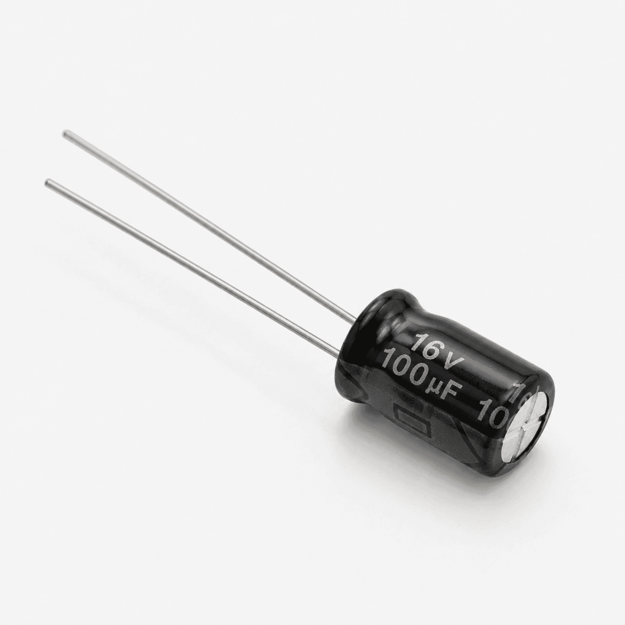 Pack de 20 Condensadores Electrolíticos de Aluminio 100µF 16V (5x7mm), Módulos en Neltume Robotics